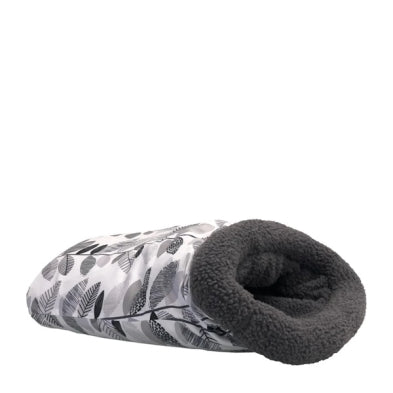 Cat Crinkle Bed Bag 19x5 Leaf